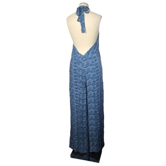NWT Fashion Nova Belize Blue Printed Halter Jumpsuit M - Picture 6 of 9